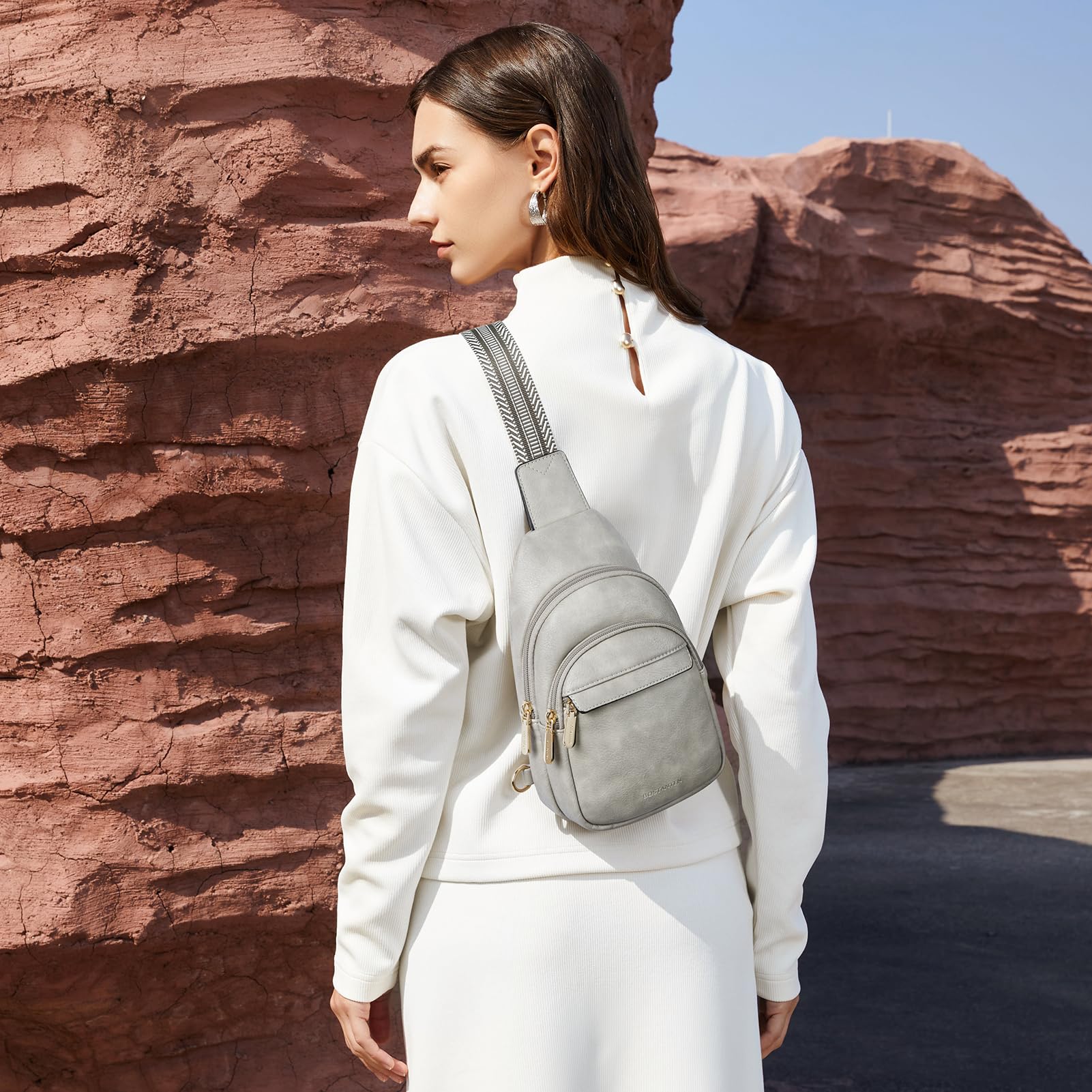 BOSTANTEN Small Sling Bag for Women Leather Crossbody Bags Fanny Pack Chest Bag for Travel